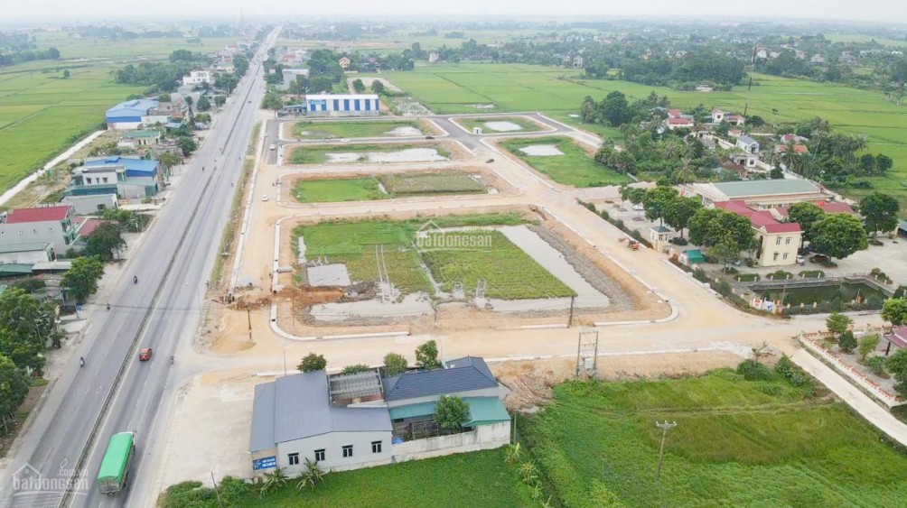 Cần bán đất mặt đường Quốc Lộ 1A 30m, gần thị trấn Tân Phong, Quảng Xương