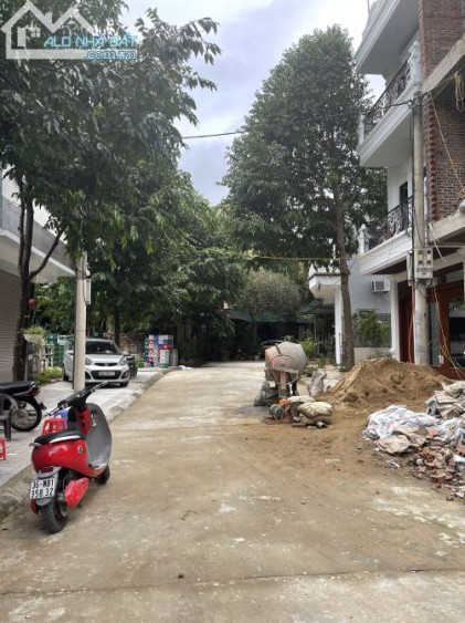 Cần bán lô đất gần chợ Đầu mối, Phường Đông Hương, Thành phố Thanh Hóa 60m2 giá 1.44 tỷ