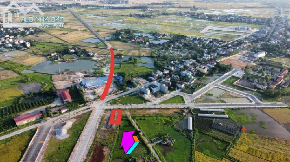Cần tiền bán lô đất siêu đẹp ngay ngã 5 trung tâm thị trấn Rừng Thông, giá chỉ hơn 10tr /m