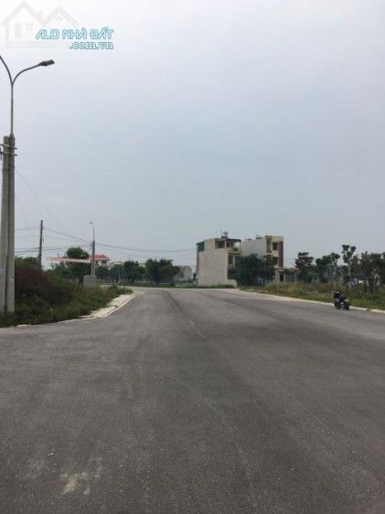 CẮT LỖ Bán lô đất MẶT BẰNG 23, xã Quảng Tân, Q.Xương, Thanh Hoá 125m2, giá chỉ 1.34 tỷ