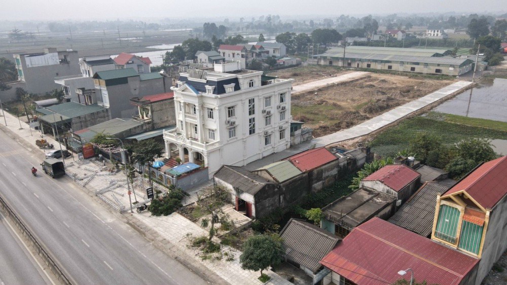 Bán nhanh lô đất thuộc thị trấn Tân Phong, phù hợp xây biệt thự nhà vườn