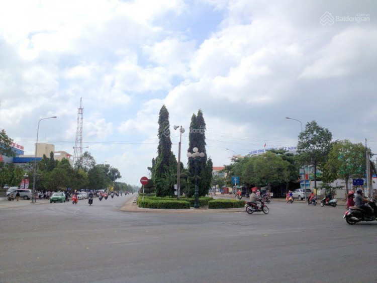 Chính chủ bán đất mặt đường Thanh Niên 40m, Quảng Đức Quảng Xương