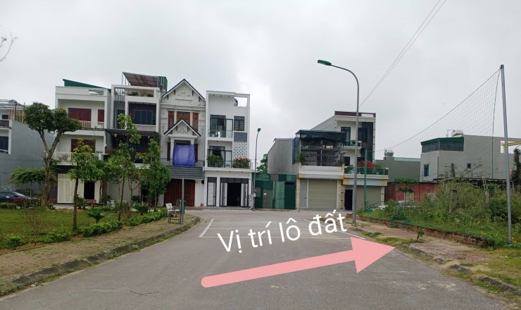 Biệt thự sổ đỏ view Công Viên. TP Thanh Hoá giá rẻ nhất...!