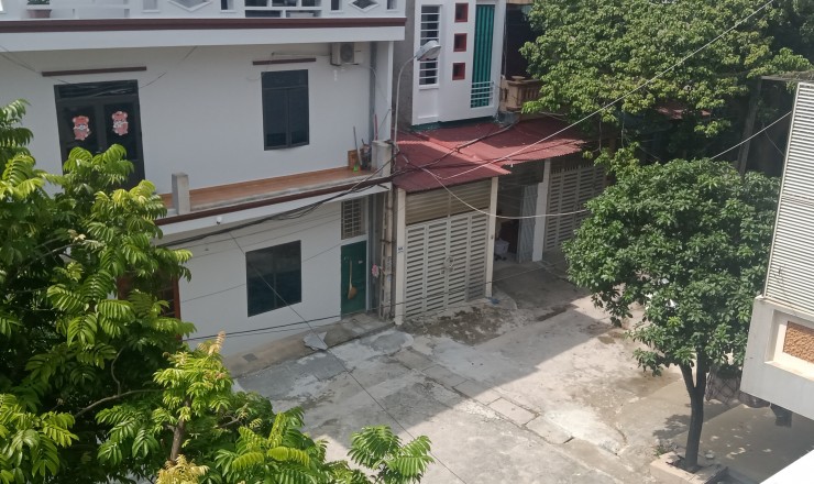 Chuyển ra HN với con, cần bán gấp nhà 3 tầng kiên cố mặt phố Cầm Bá Thước, P. Lam Sơn, TP Thanh Hóa
