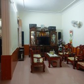 Bán nhà 2 tầng 2 mặt tiền phường Ba Đình gần trường THPT Đào Duy Từ