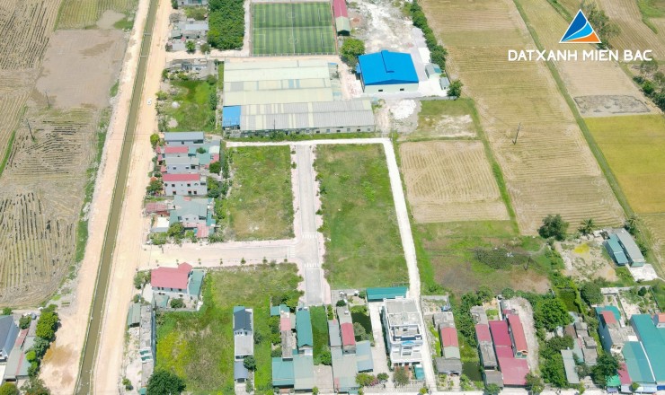 Cần bán gấp lô đất đã có sổ tại Thị trấn Tân Phong, Quảng Xương diện tích từ 160-320m2