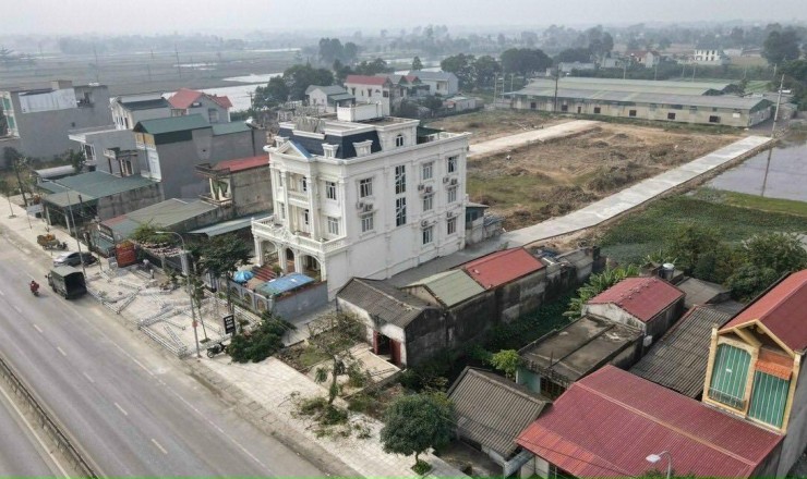 Cần bán đất ở đô thị, 2 mặt tiền tại TT Quảng Xương, ngay QL1A chỉ 7tr6/m2