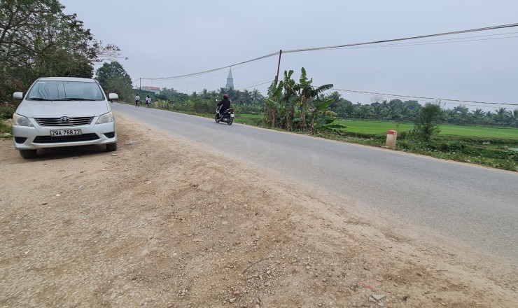 Bán đất mặt đường Hưng Long (tỉnh lộ 527) thị xã Bỉm Sơn, Thanh Hóa, 1326m2, MT 21m, miễn TG