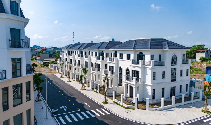 BIỆT THỰ ĐỐI DIỆN KHU LIÊN CƠ TỈNH THANH HÓA VÀ 18 TÒA CHUNG CƯ HẠNG SANG