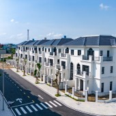 Cần bán gấp biệt thự 3 tầng mới xây mặt tiền 9m đối diện trường tiểu học và khu dân cư
