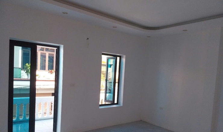 Bán nhà mới xây ngây gần công sở phường Nam Ngạn Hướng Đông Nam Mát Mẻ