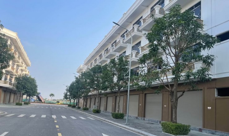 Xuất ngoại giao khu đô thị xuân hưng . nhà 4 tầng ngay khu đô thị