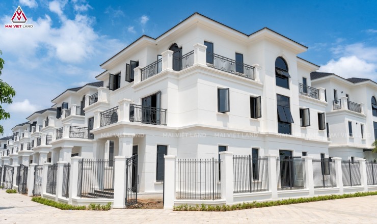 BÁN BIỆT THỰ 3 TẦNG SIÊU VIP NGAY TỈNH ỦY THANH HÓA CHỈ HƠN 10 TỶ