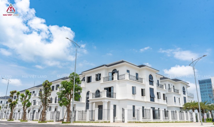 BÁN BIỆT THỰ 3 TẦNG SIÊU VIP NGAY TỈNH ỦY THANH HÓA CHỈ HƠN 10 TỶ