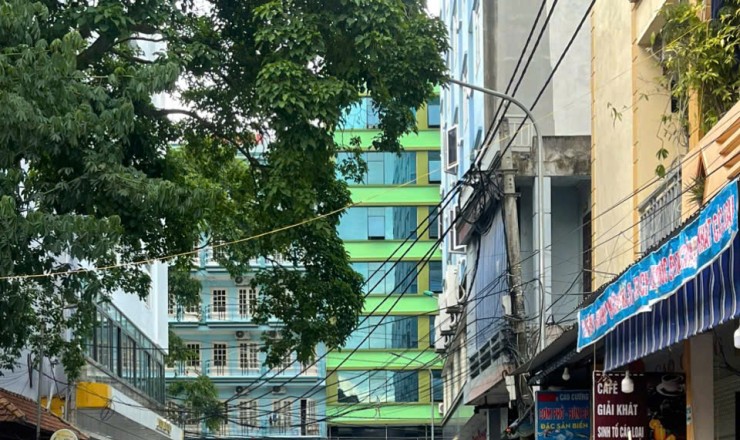 BÁN NHÀ MẶT TIỀN ĐƯỜNG VÕ THỊ SÁU KINH DOANH BUÔN BÁN SẦM UẤT CHỈ HƠN 4 TỶ