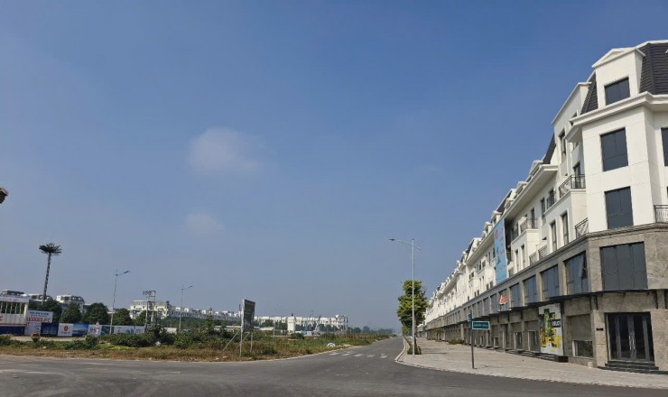 BÁN SHOPHOUSE 5 TẦNG CENTRAL RIVERSIDE ĐỐI DIỆN CHUNG CƯ VÀ NOXH VINHOMES