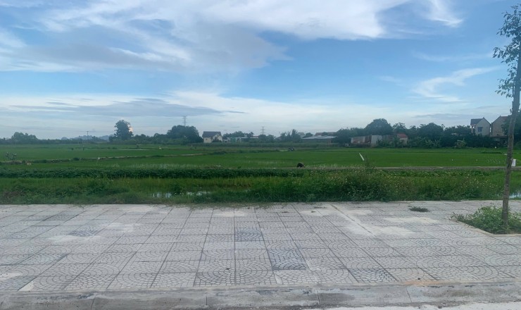 Bán lô đất 92.5m2 giá siêu tốt tại MB 3806 Đông Ninh. LH 0339799574