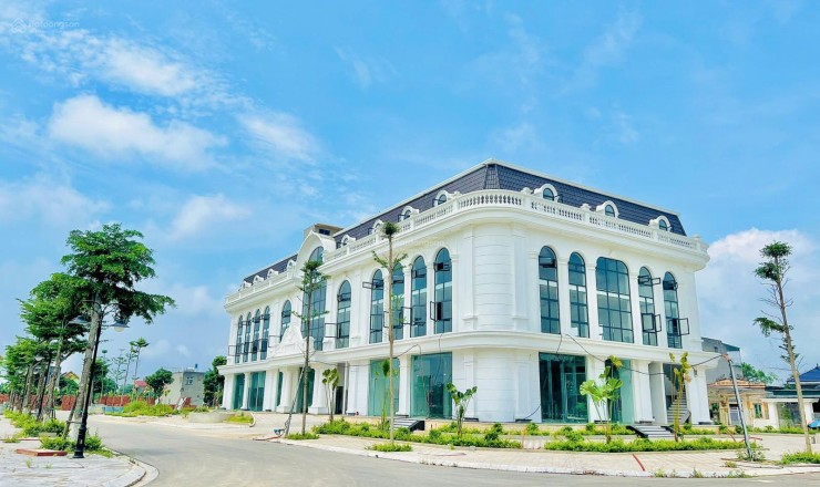 Cần bán căn SHOPHOUSE trục đường BT Hải Hòa, Nghi Sơn rộng 34m, Kinh doanh cực tốt. LH 0969 346 836