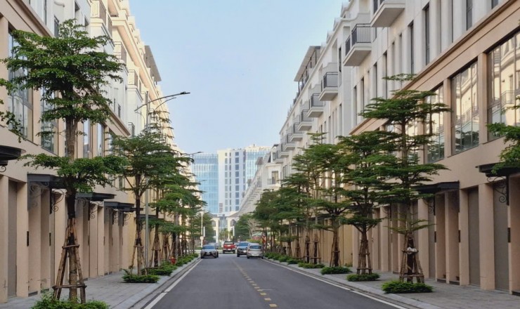 BÁN NHÀ PHỐ 5 TẦNG CENTRAL RIVERSIDE GẦN CC 21 TẦNG, ĐỐI DIỆN VIHOMES, SỔ SẴN