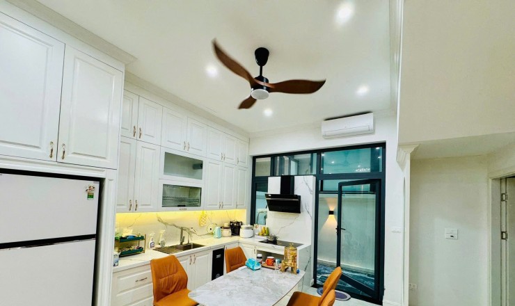 BÁN NHÀ PHỐ LIỀN KỀ KHU ĐÔ THỊ VINHOMES STAR CITY THANH HÓA CHỈ VIỆC XÁCH VALI VÀO Ở