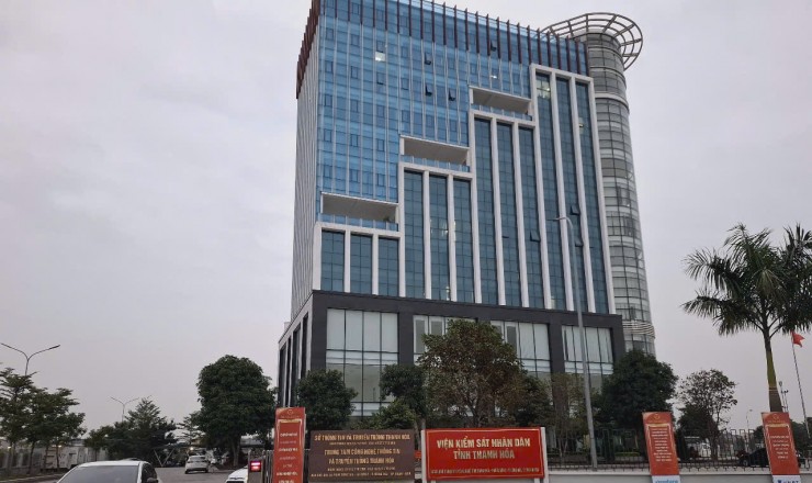 BÁN NHÀ PHỐ 5 TẦNG NGAY TRUNG TÂM HÀNH CHÍNH TỈNH, ĐỐI DIỆN VINHOMES THANH HÓA