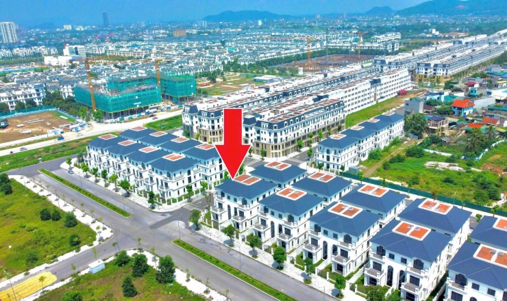 SIÊU PHẨM BIỆT THỰ 3 TẦNG 2 MẶT TIỀN VIEW TRUNG TÂM HÀNH CHÍNH TỈNH THANH HÓA