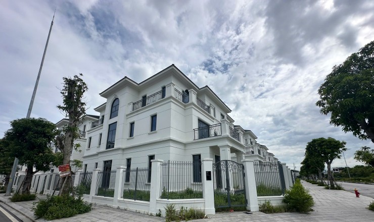 BÁN BIỆT THỰ 3 TẦNG SIÊU VIP NGAY TRUNG TÂM TỈNH THANH HÓA