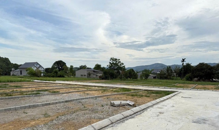 Ra mắt 19 Lô Quỹ Đất Thành Minh, Chỉ 200 tr sở hữu lô đất  5m-6m mặt tiền, 150m2