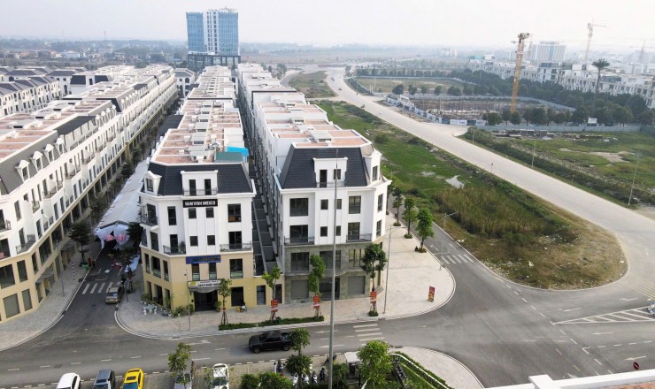 BÁN NHÀ PHỐ 5 TẦNG CENTRAL RIVERSIDE CHỈ VỚI 1,8 TỶ, SỔ SẴN, NHẬN NHÀ NGAY