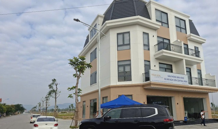 ĐẤT NỀN NGHI SƠN CHỈ 2,X TỶ, NGAY TRUNG TÂM KHU KINH TẾ NGHI SƠN, GẦN CHỢ CÒNG