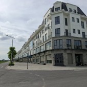 Bán nhà 5 tầng ngay cạnh Vinhomes Thanh Hóa, chỉ 5,x tỷ, sổ sẵn