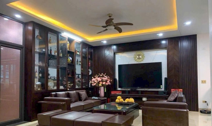 Bán nhà mặt phố Quang Trung, Phường Hạc Thành Mặt tiền 6,2m