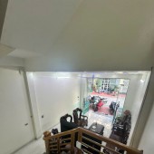 Nhà 3 tầng 1 tum, xây kiên cố, thiết kế đẹp mặt tiền rộng rãi