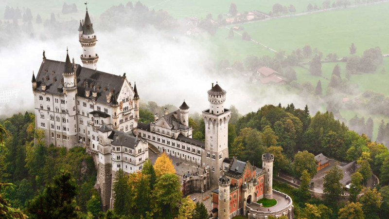 Hình ảnh thơ mộng của toà Lâu đài Neuschwanstein